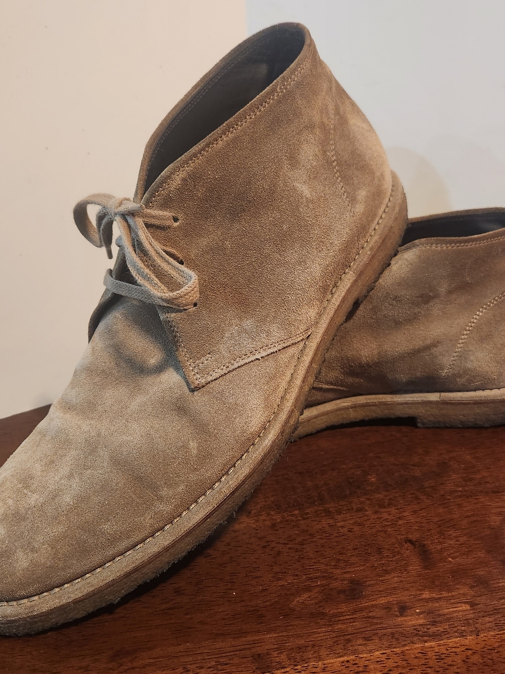 Allen Edmonds Montauk Suede Chukka Boot Crepe Sole Shoe Italy Mens Sz 9D Beige